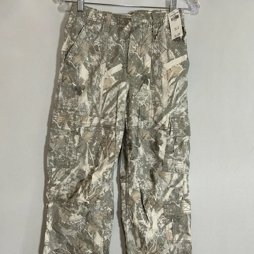 Abercrombie & Fitch Gray Casual Bottoms
